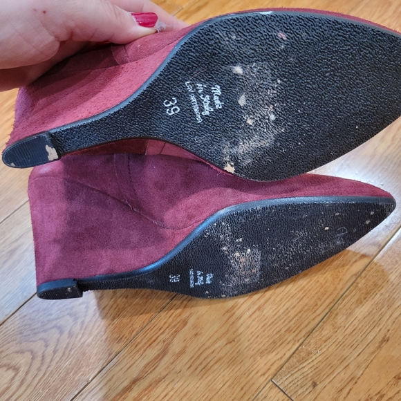 Boots - Picture 2 of 4